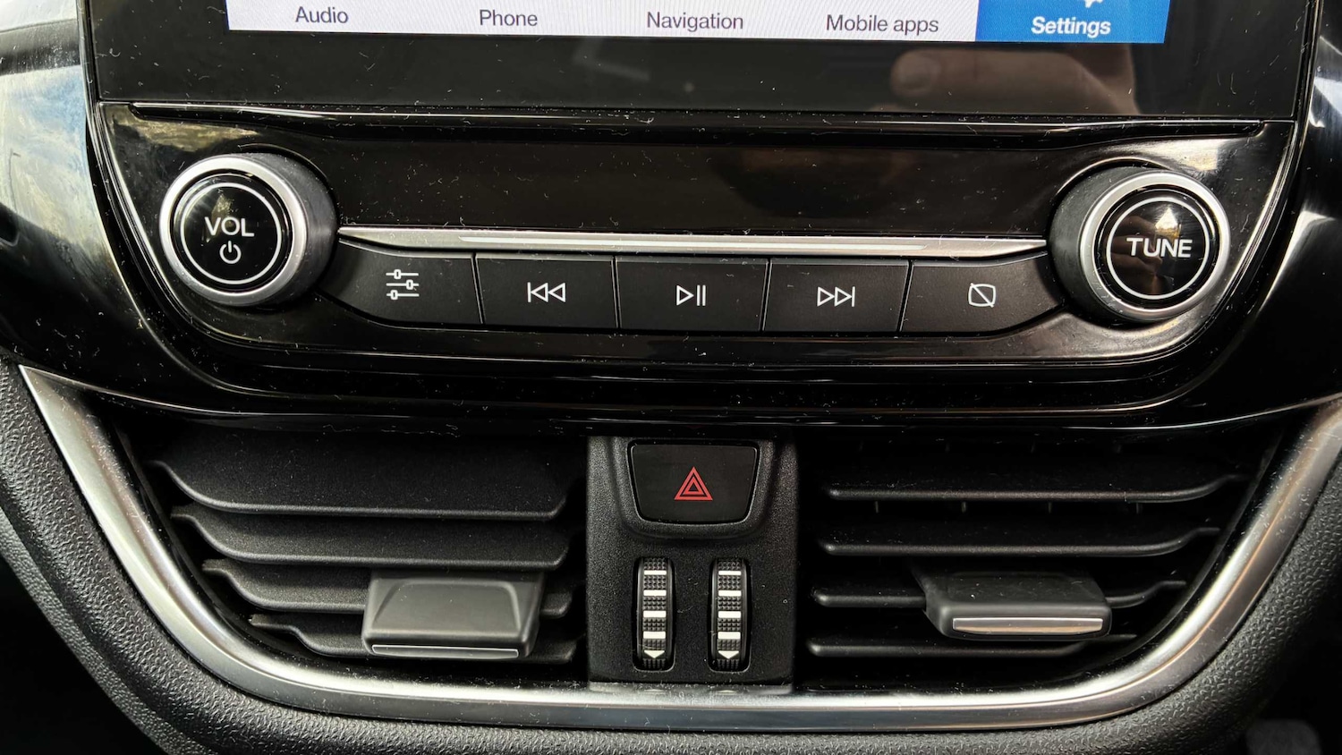 Used Ford Fiesta 2018 for sale - 76373728: Photo 21