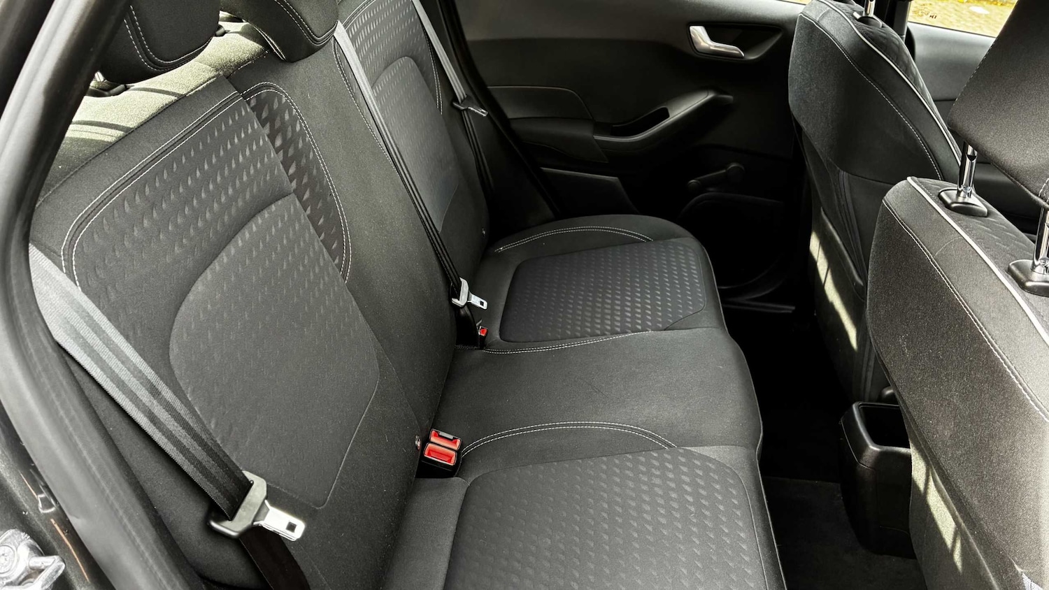 Used Ford Fiesta 2018 for sale - 76373728: Photo 8
