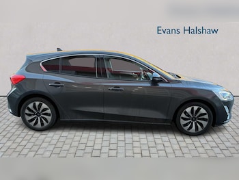 Used Ford Focus 2018 for sale - 76789282: Photo