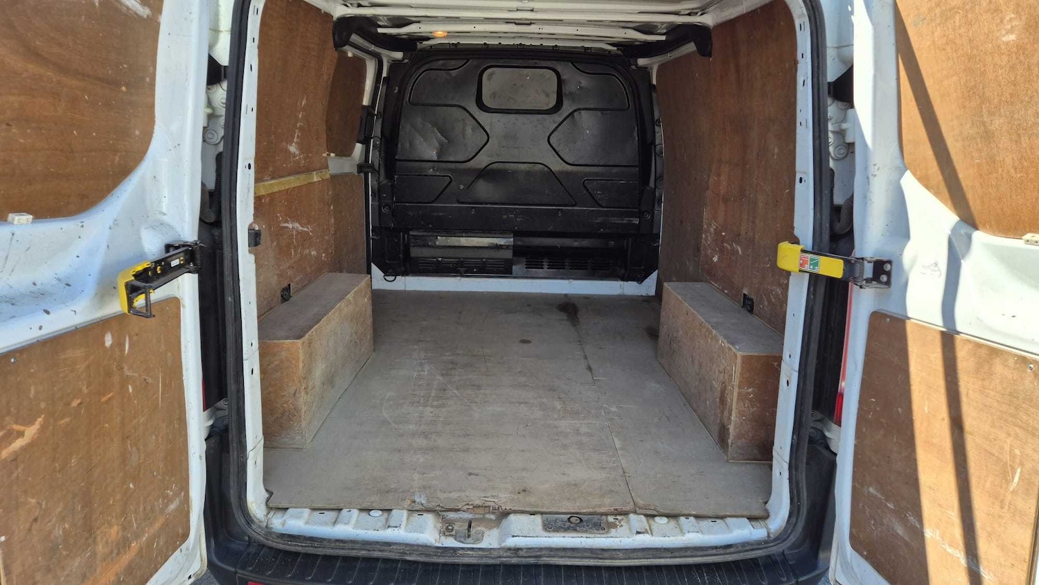 Used Ford Transit Custom for sale - 78209264: Photo 4