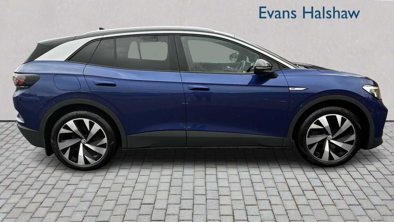 Used Volkswagen ID.4 2021 for sale - 77443492: Photo 3