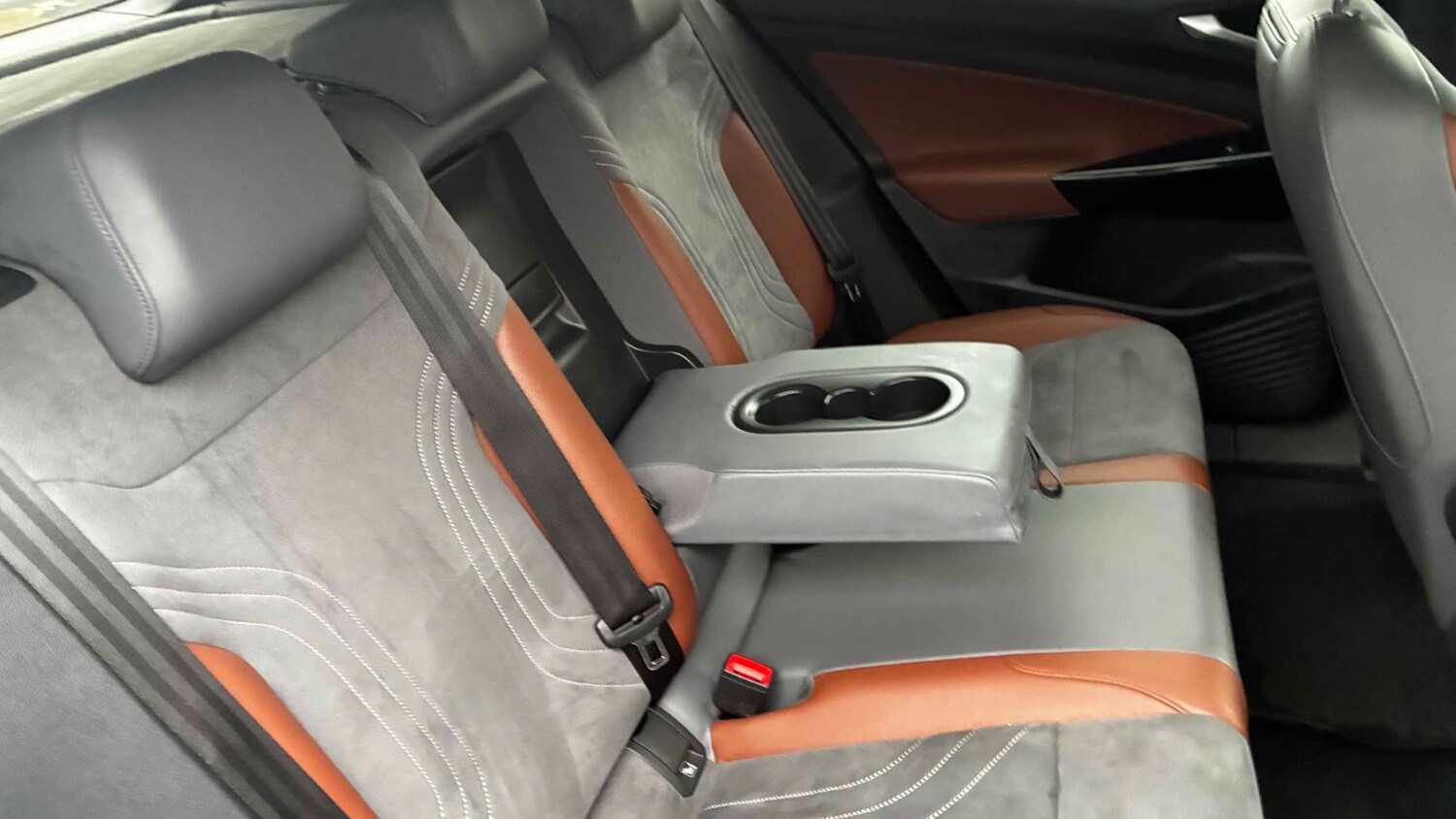 Used Volkswagen ID.4 2021 for sale - 77443492: Photo 9