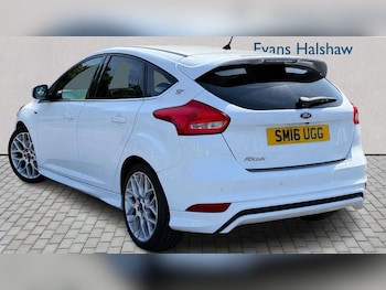 Used Ford Focus 2016 for sale - 79428588: Photo