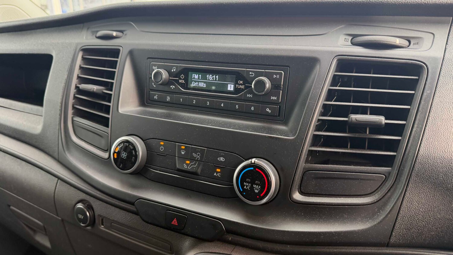 Used Ford Transit Custom 2019 for sale - 77995827: Photo 8