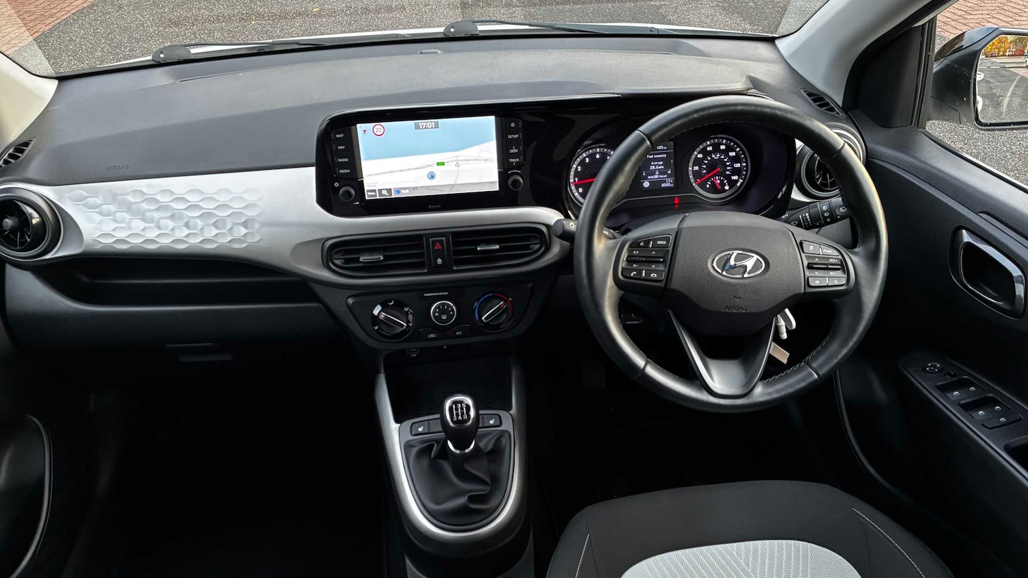 Used Hyundai i10 2021 for sale - 76411248: Photo 11