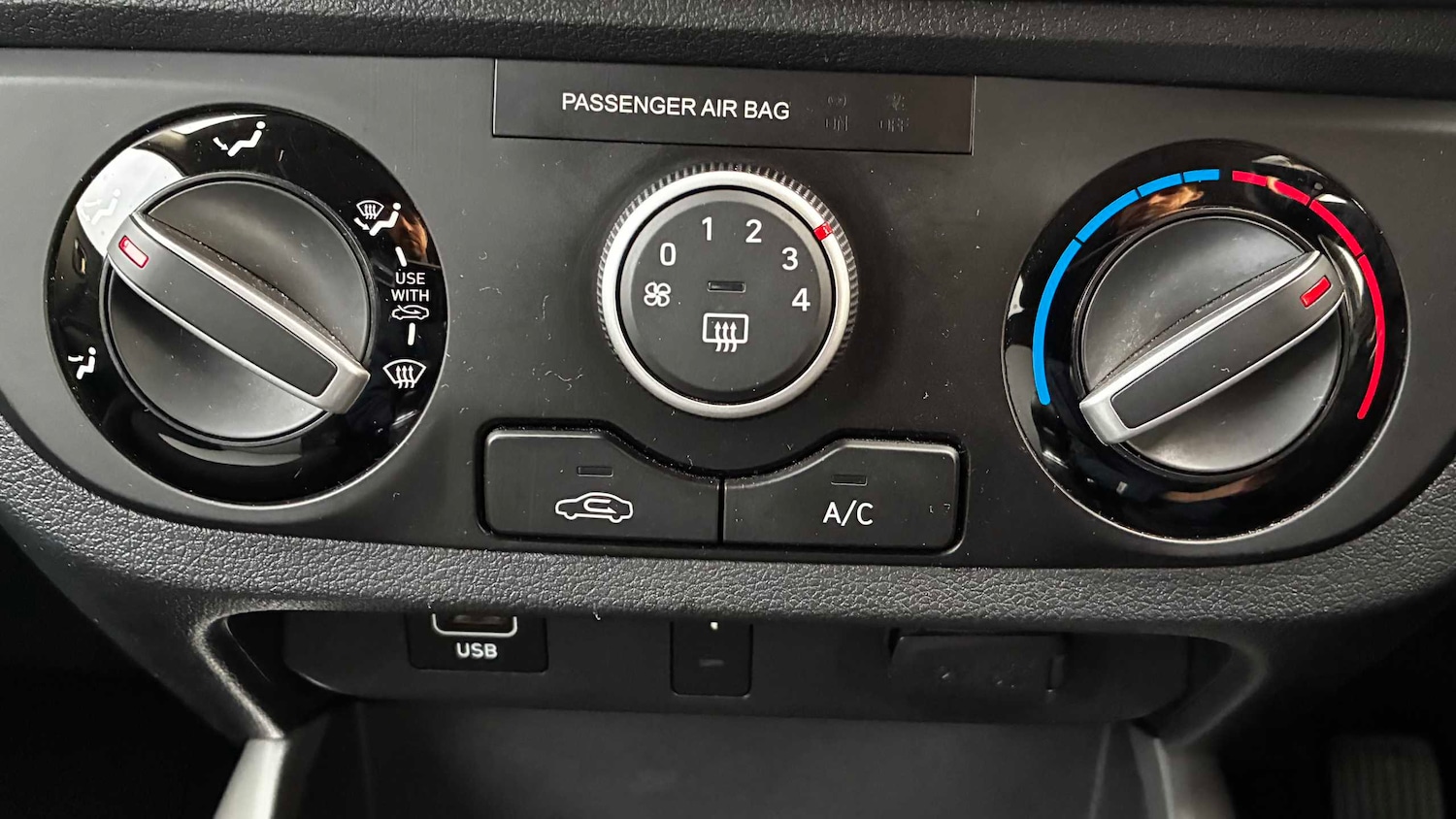 Used Hyundai i10 2021 for sale - 76411248: Photo 23