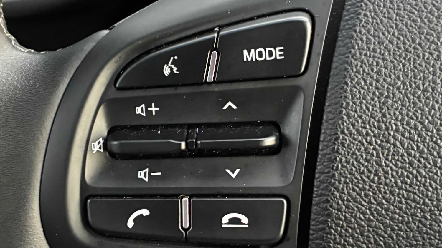 Used Hyundai i10 2021 for sale - 76411248: Photo 27