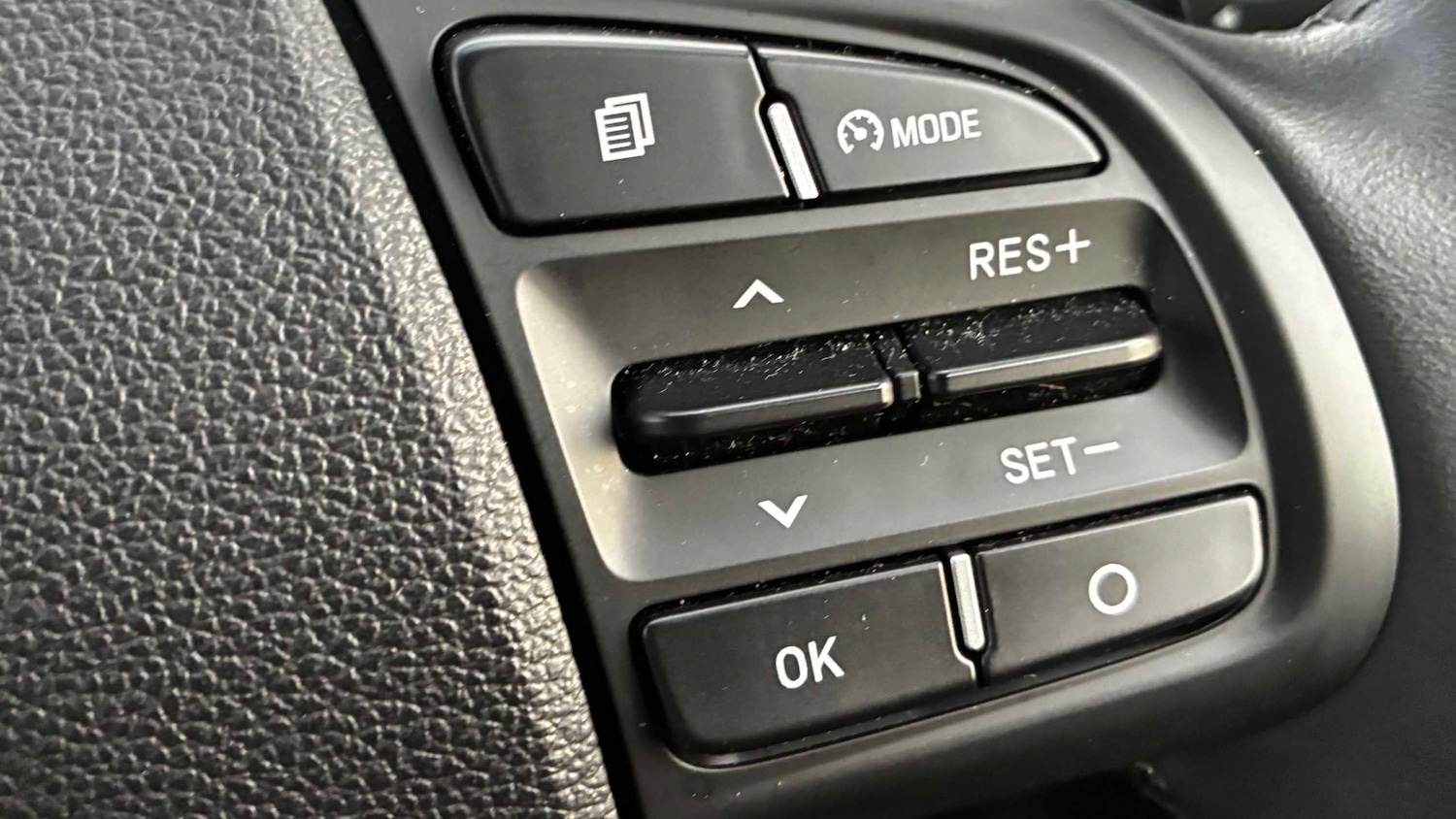 Used Hyundai i10 2021 for sale - 76411248: Photo 28