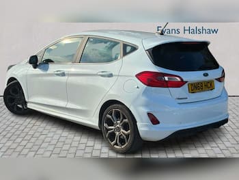 Used Ford Fiesta 2018 for sale - 79660690: Photo