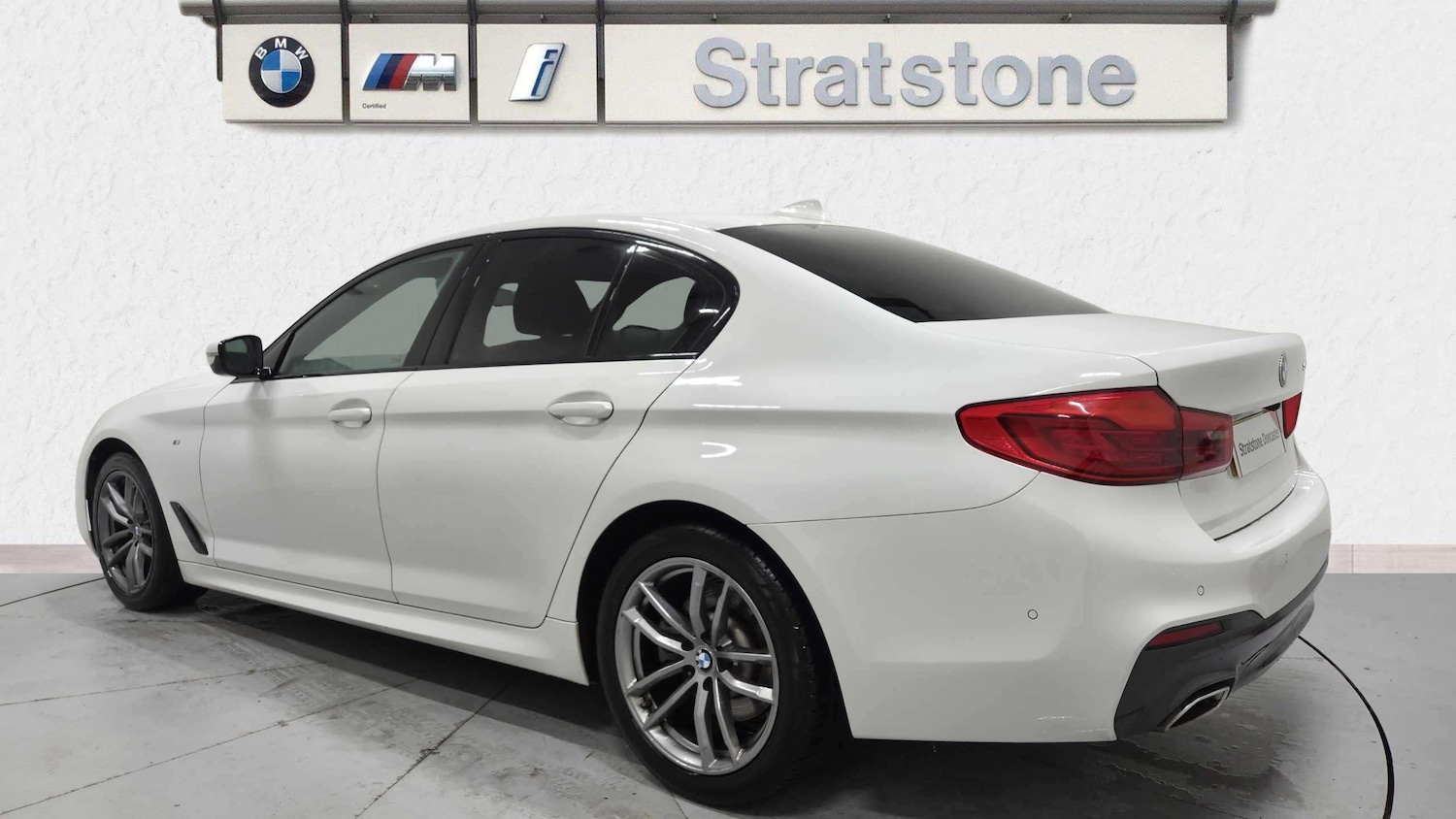 Used BMW 5 Series 2020 for sale - 77648948: Photo 2