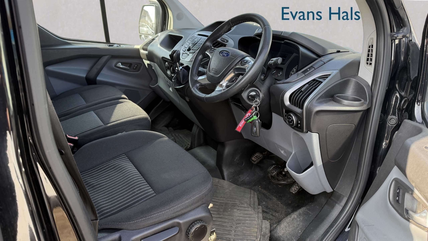 Used Ford Transit Custom 2016 for sale - 77972502: Photo 6