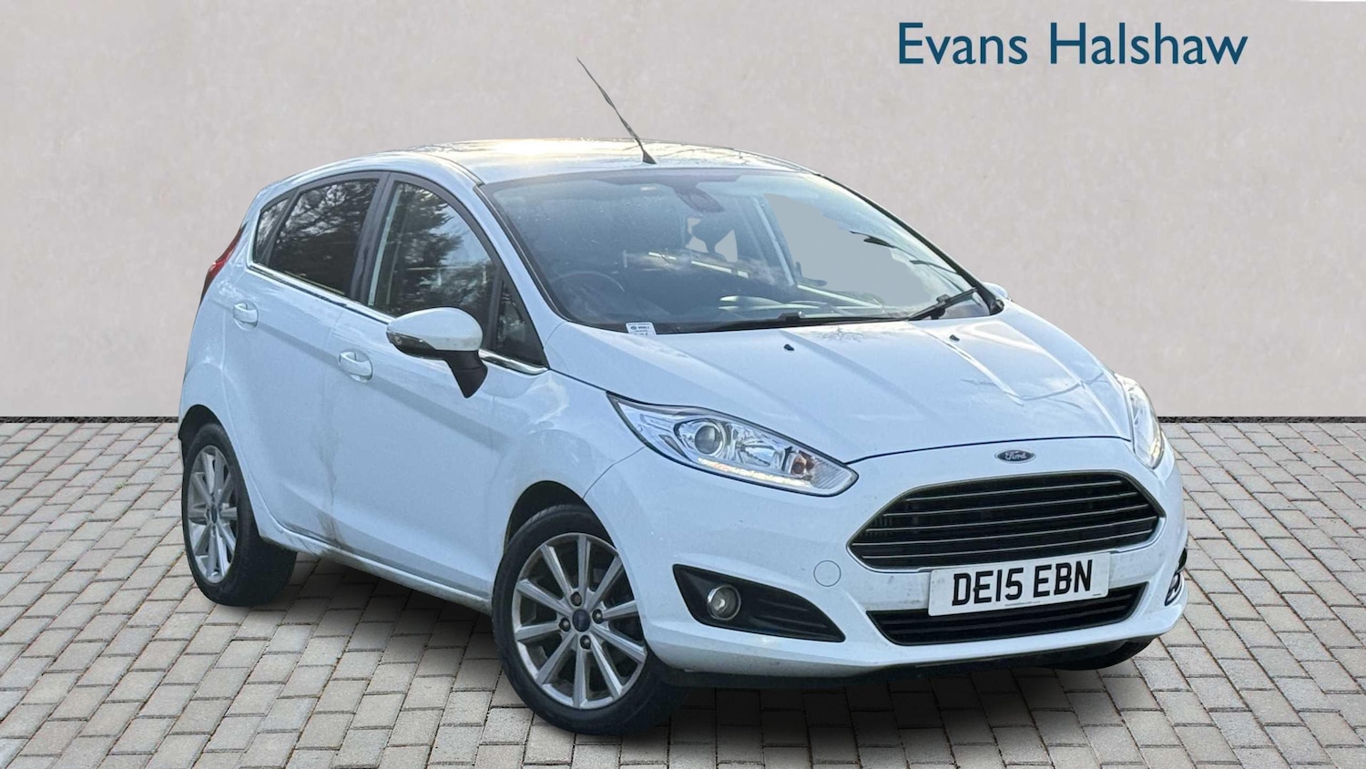Used Ford Fiesta 2015 for sale - 76774228: Photo 1