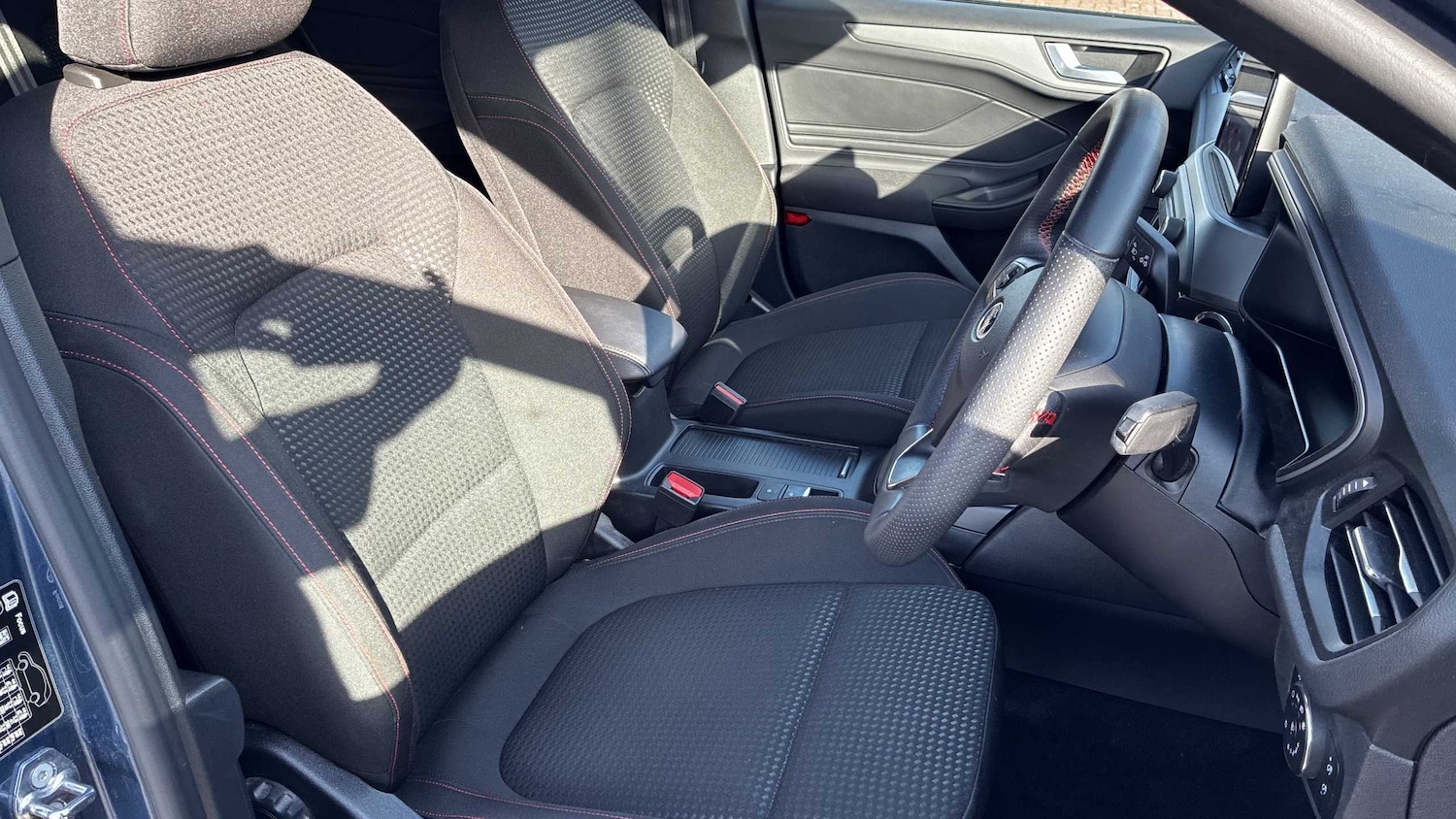 Used Ford Focus 2022 for sale - 76242495: Photo 12