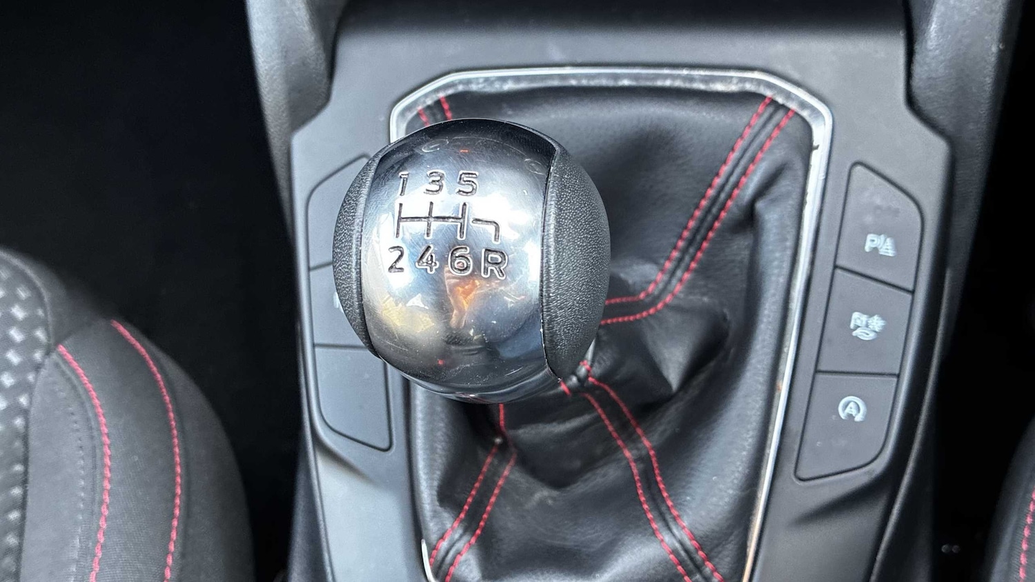 Used Ford Focus 2022 for sale - 76242495: Photo 19