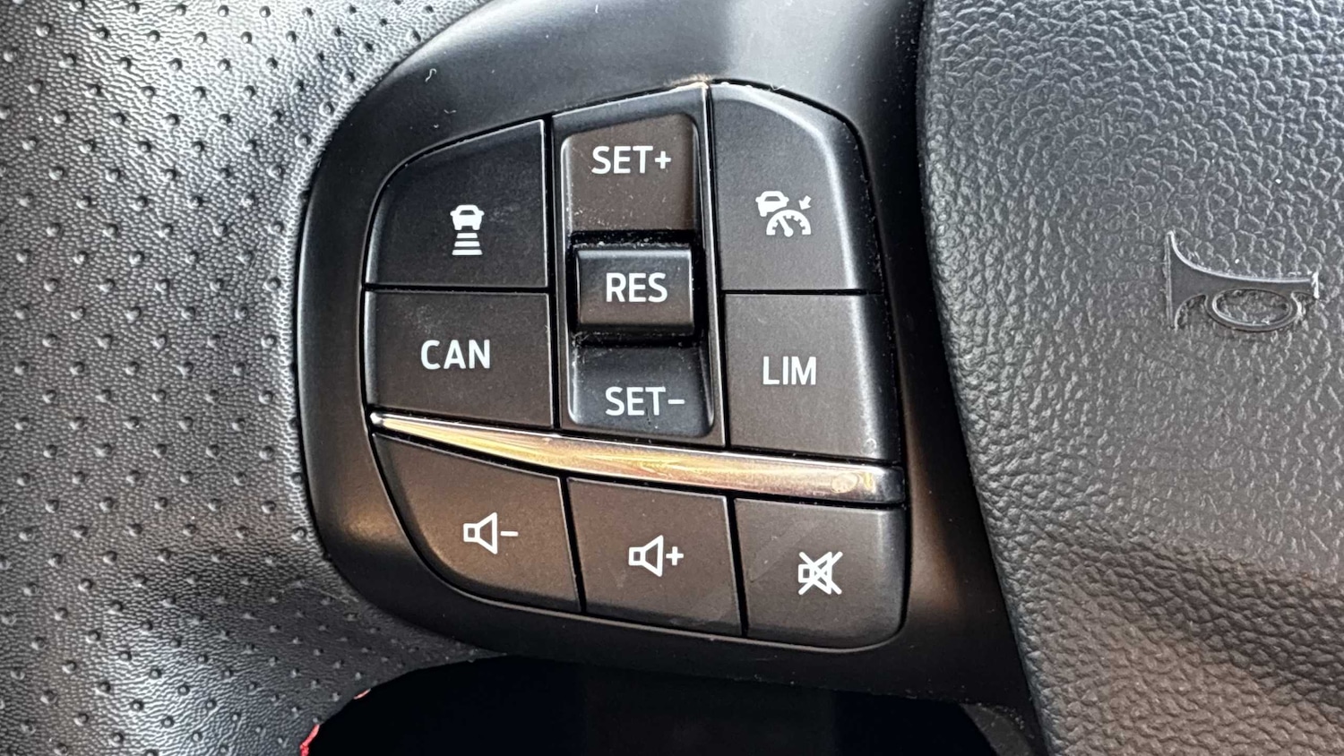 Used Ford Focus 2022 for sale - 76242495: Photo 29