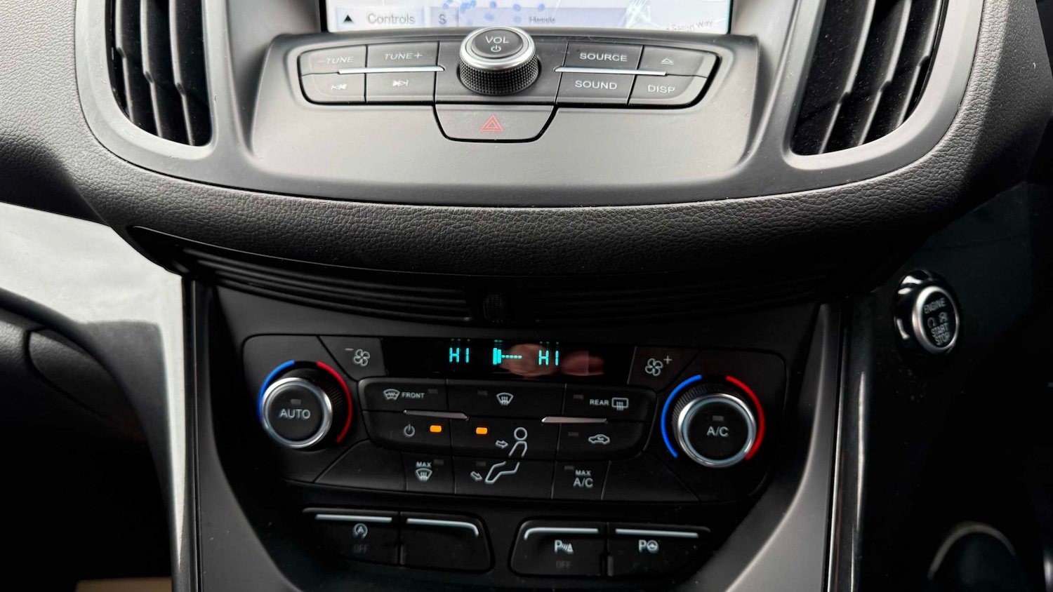 Used Ford Kuga 2018 for sale - 78188093: Photo 30