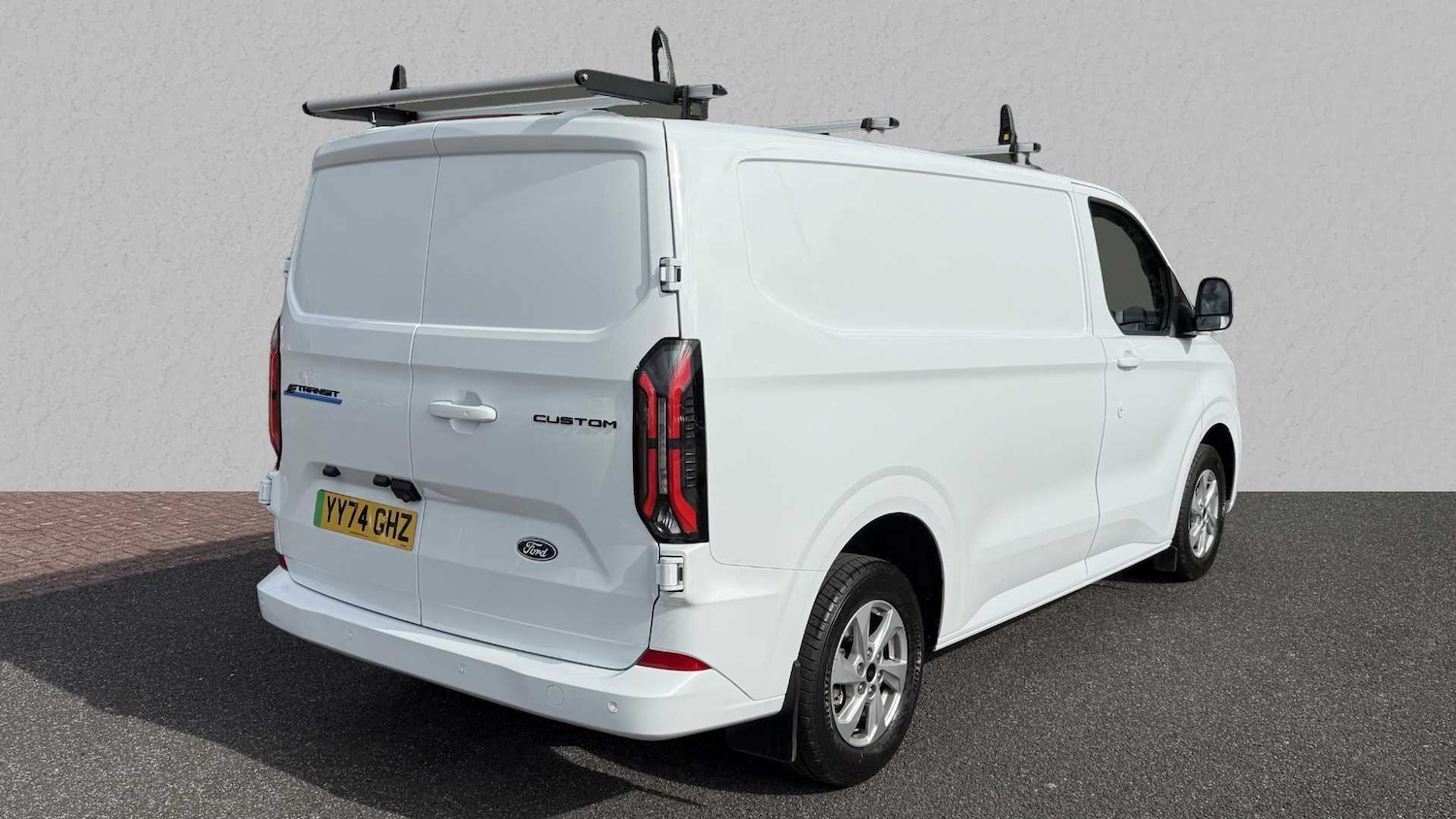 Used Ford Transit Custom 2024 for sale - 76610472: Photo 10