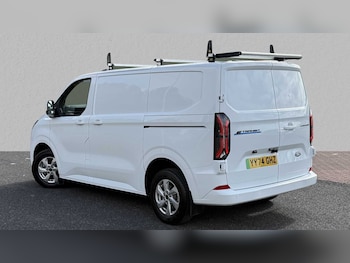 Used Ford Transit Custom 2024 for sale - 76610472: Photo