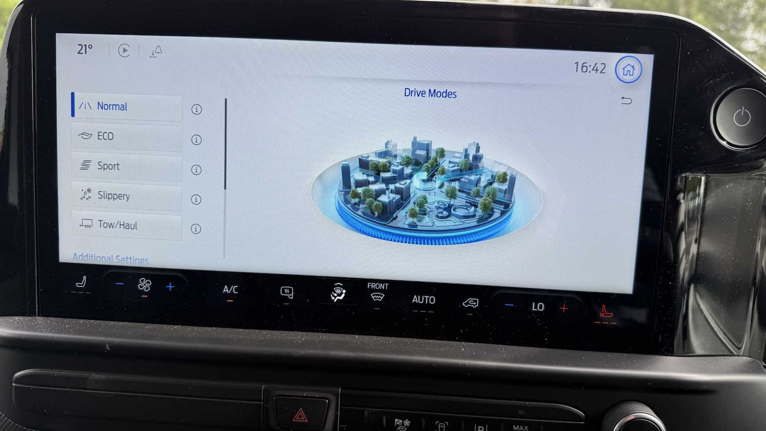 Used Ford Transit Custom 2024 for sale - 76610472: Photo 35