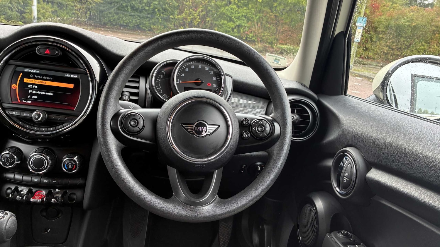 Used MINI Hatch 2018 for sale - 75967968: Photo 11