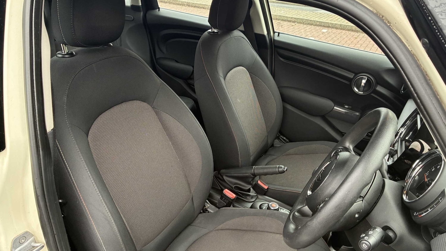 Used MINI Hatch 2018 for sale - 75967968: Photo 12