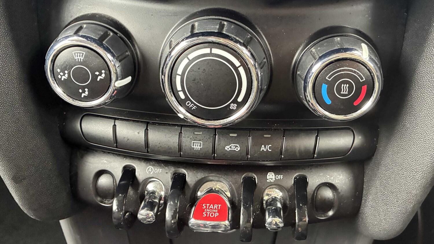 Used MINI Hatch 2018 for sale - 75967968: Photo 19
