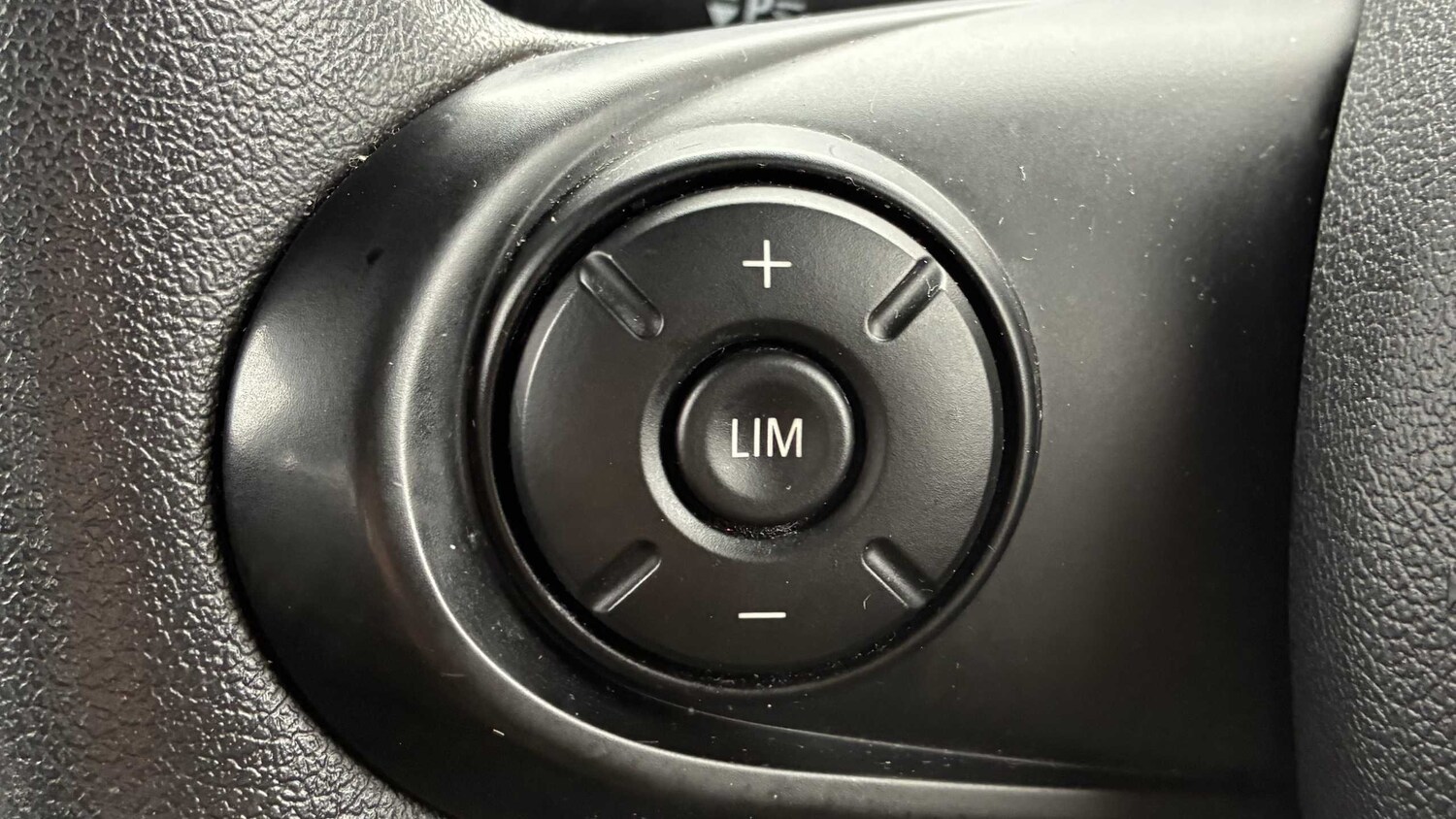Used MINI Hatch 2018 for sale - 75967968: Photo 24