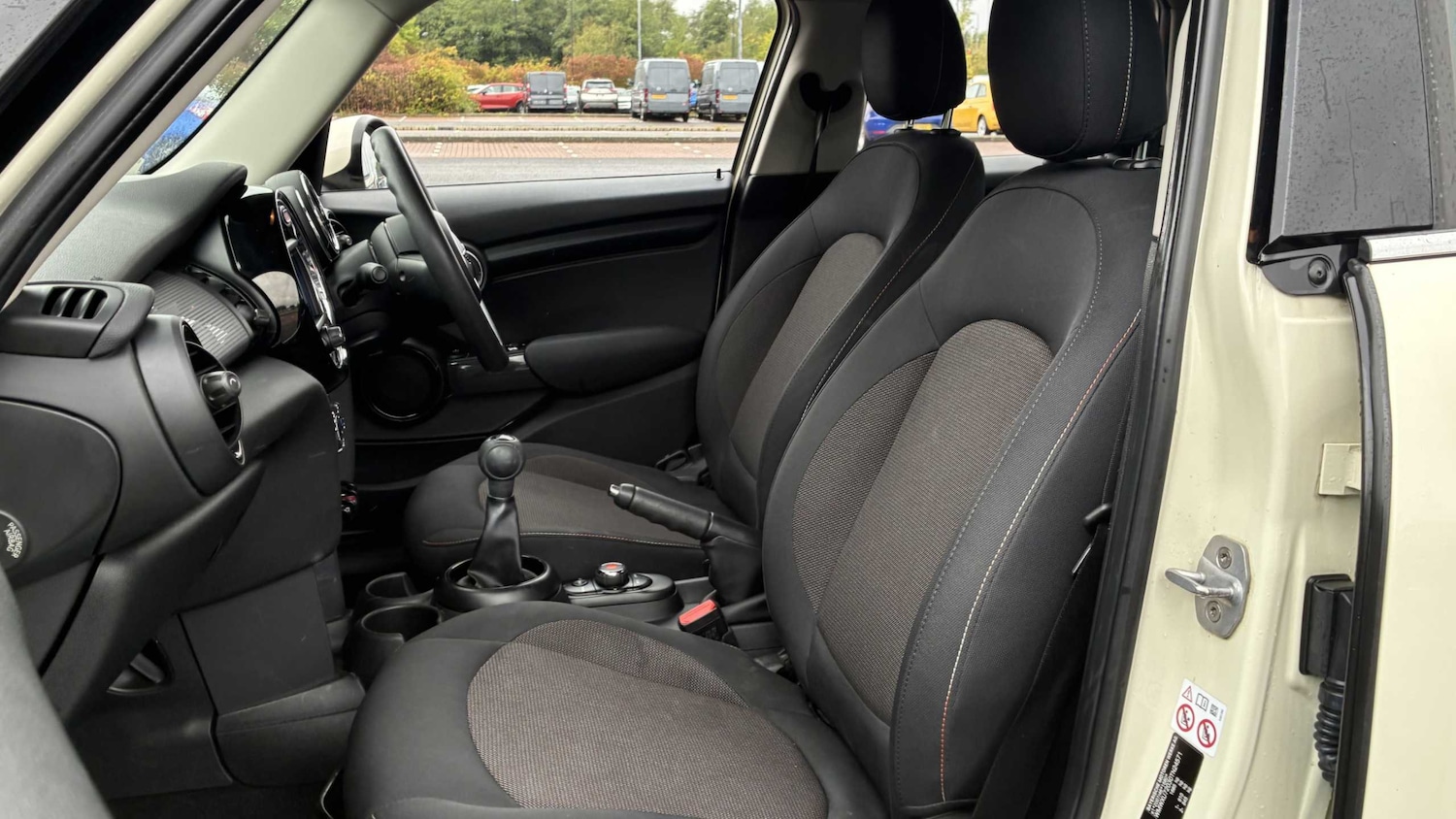 Used MINI Hatch 2018 for sale - 75967968: Photo 32
