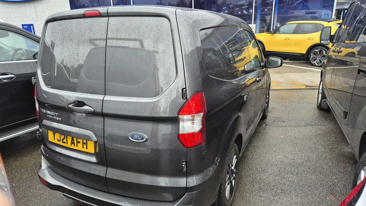 Used Ford Transit Courier 2021 for sale - 76564504: Photo 5