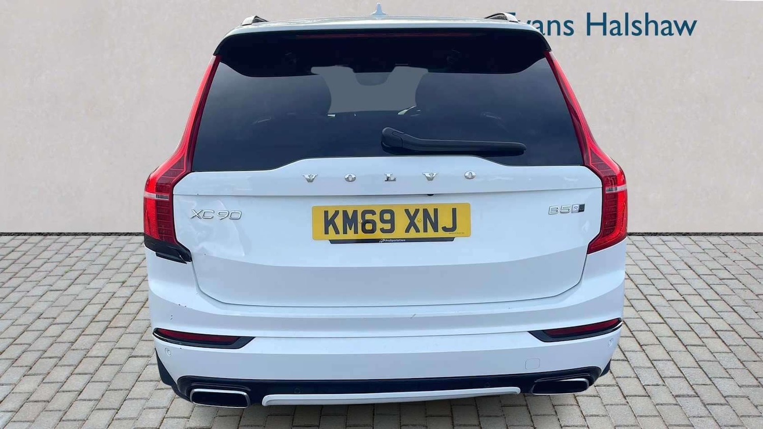 Used Volvo XC90 2019 for sale - 77772179: Photo 2