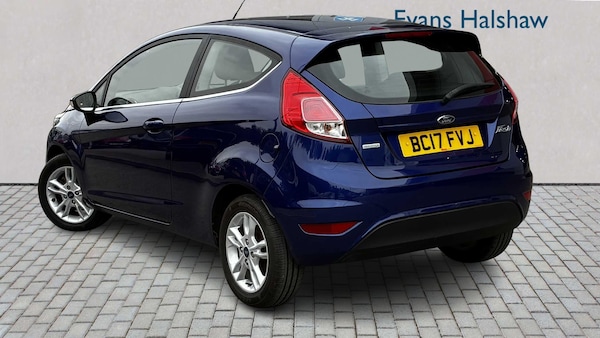 Used Ford Fiesta 2017 for sale - 76339738: Photo 2