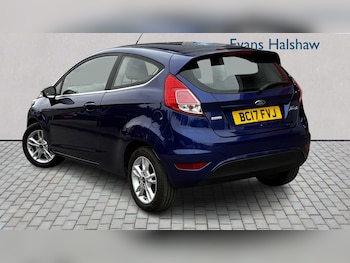 Used Ford Fiesta 2017 for sale - 76339738: Photo 2
