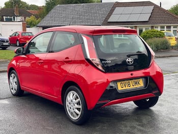 Used Toyota AYGO 2018 for sale - 79712189: Photo