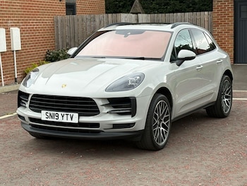 Used Porsche Macan 2019 for sale - 79401079: Photo