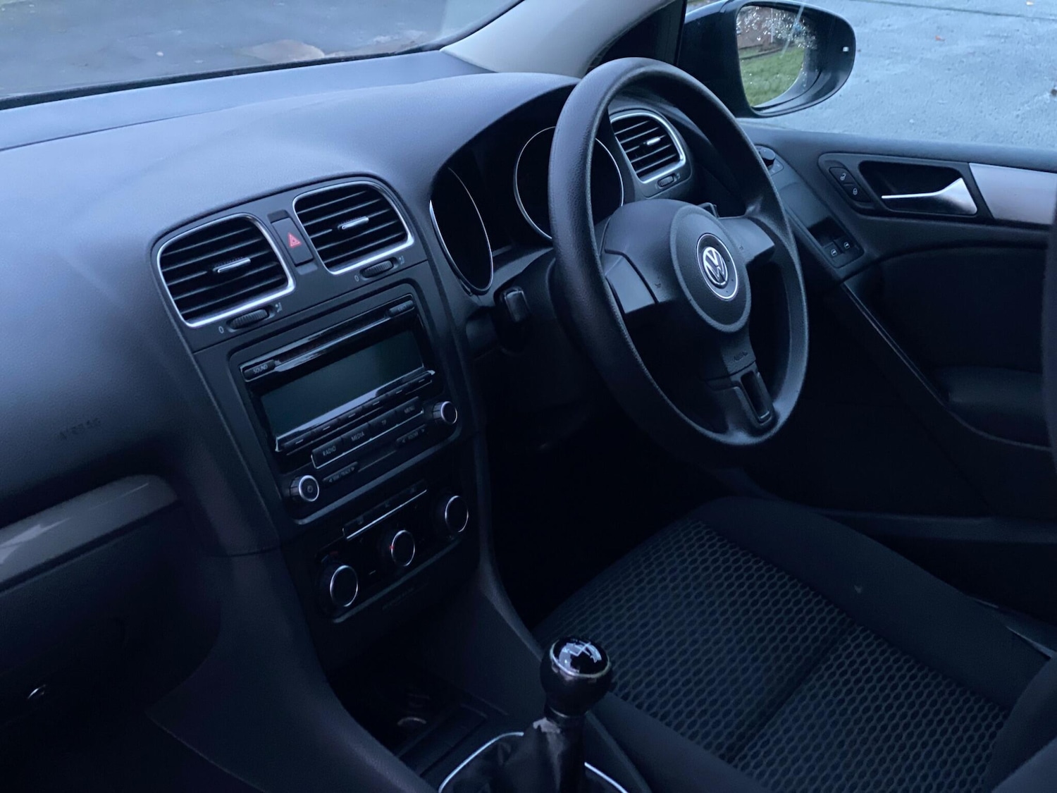 Used Volkswagen Golf 2011 for sale - 76935800: Photo 11