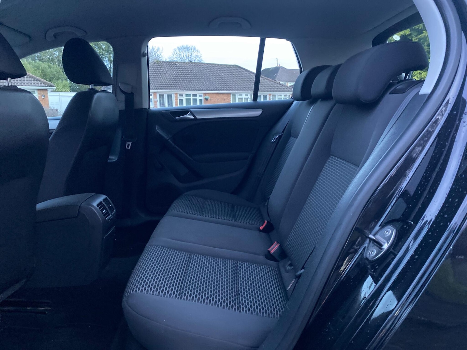 Used Volkswagen Golf 2011 for sale - 76935800: Photo 16