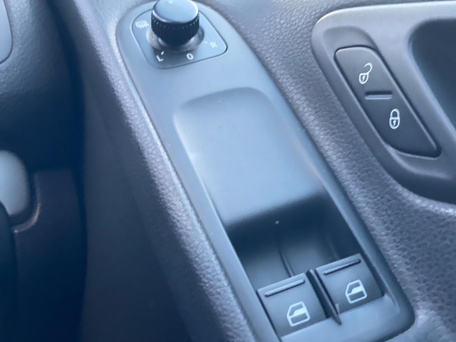 Used Volkswagen Golf 2011 for sale - 76935800: Photo 19