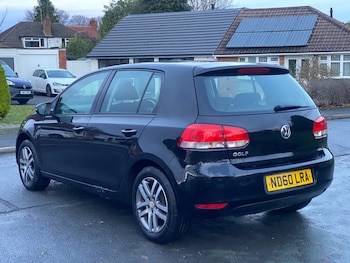 Used Volkswagen Golf 2011 for sale - 76935800: Photo