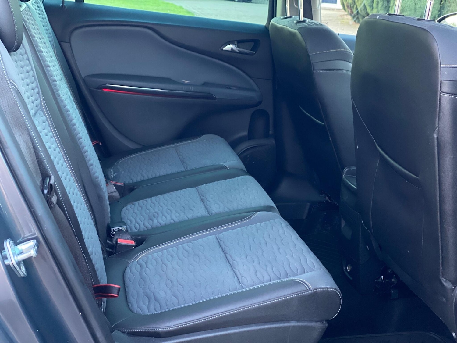 Used Vauxhall Zafira 2013 for sale - 77081332: Photo 10