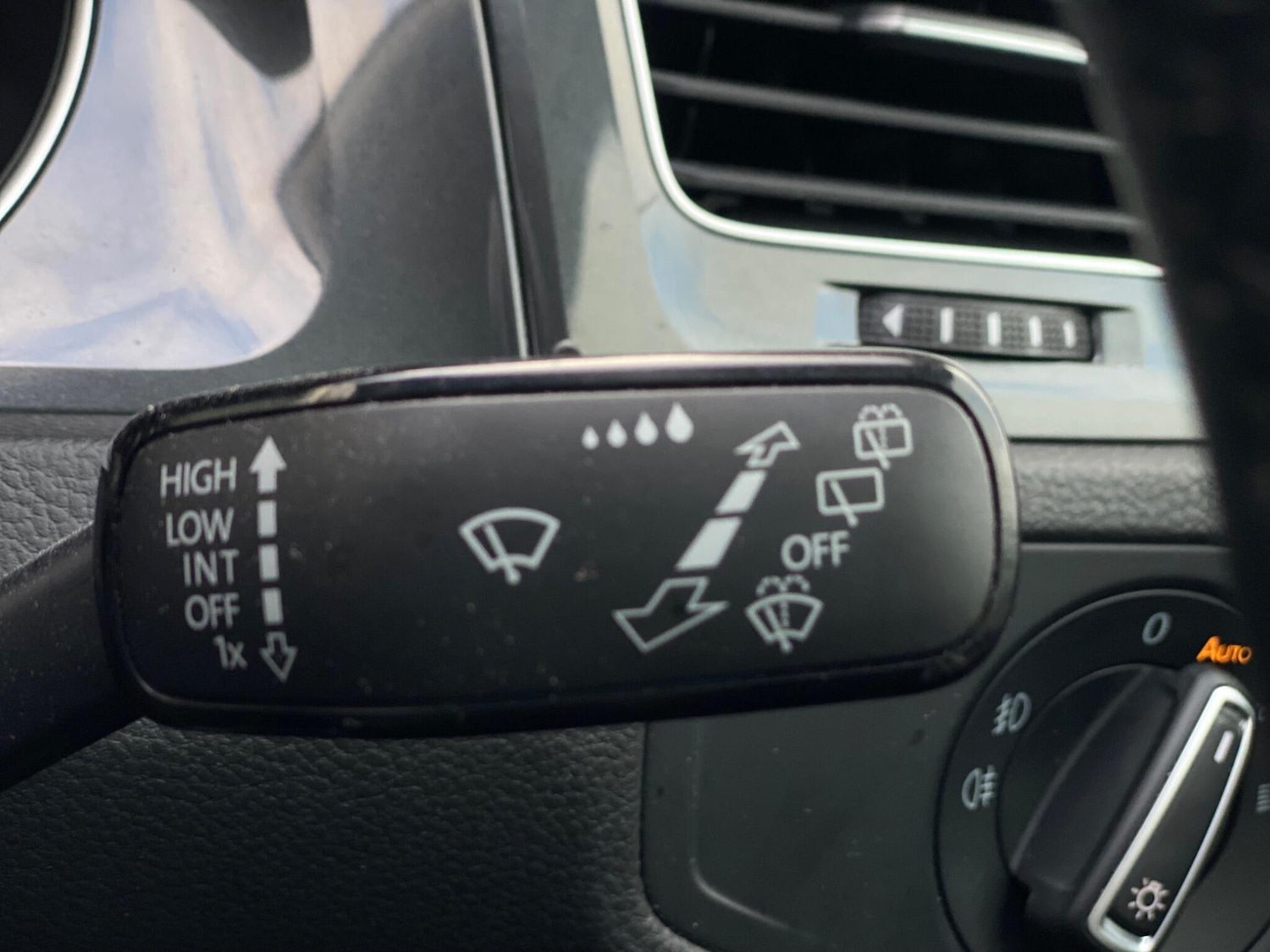 Used Volkswagen Golf 2020 for sale - 77050228: Photo 23