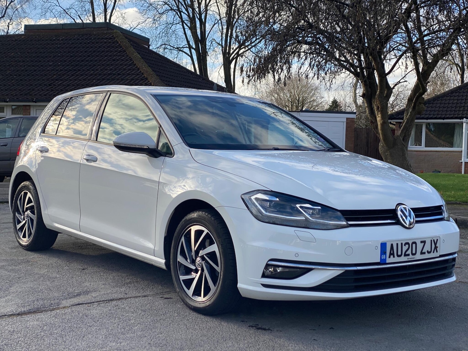 Used Volkswagen Golf 2020 for sale - 77050228: Photo 6