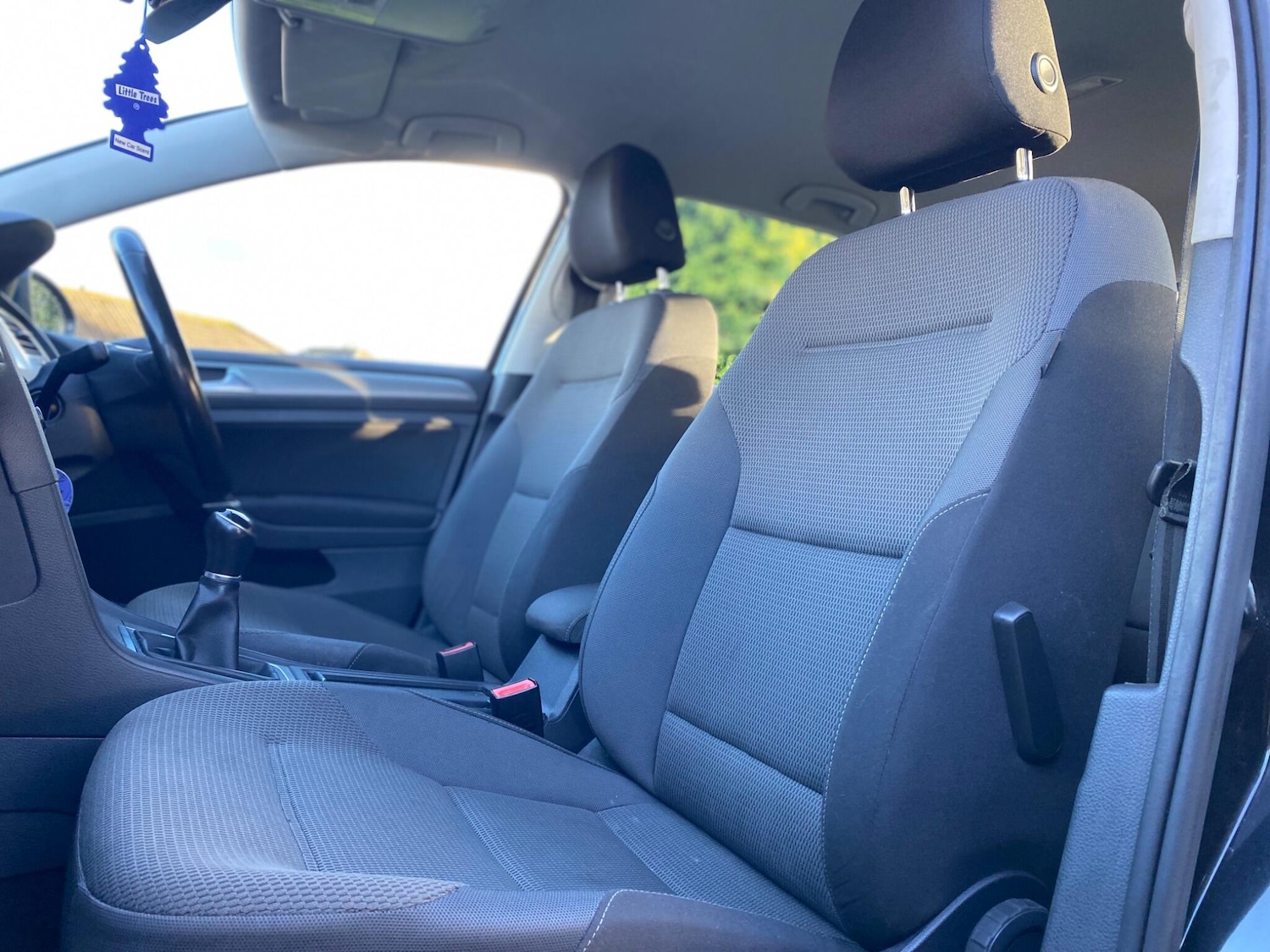 Used Volkswagen Golf 2016 for sale - 76823675: Photo 29