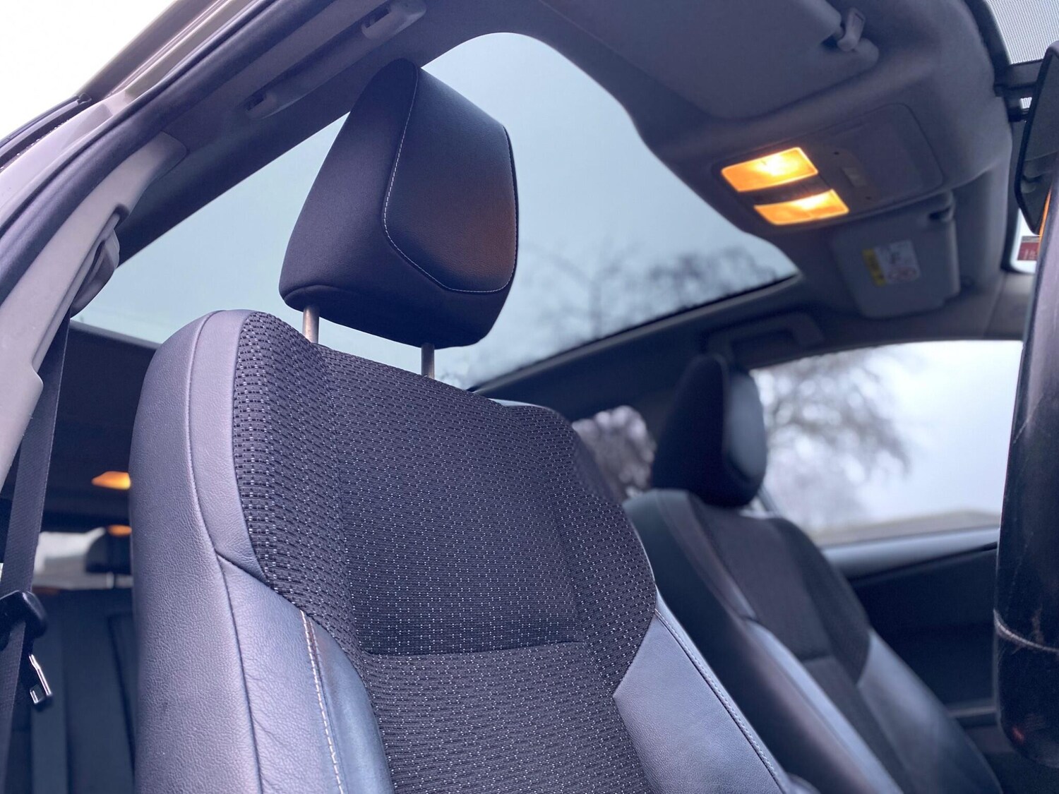 Used Toyota Auris 2013 for sale - 77376472: Photo 12