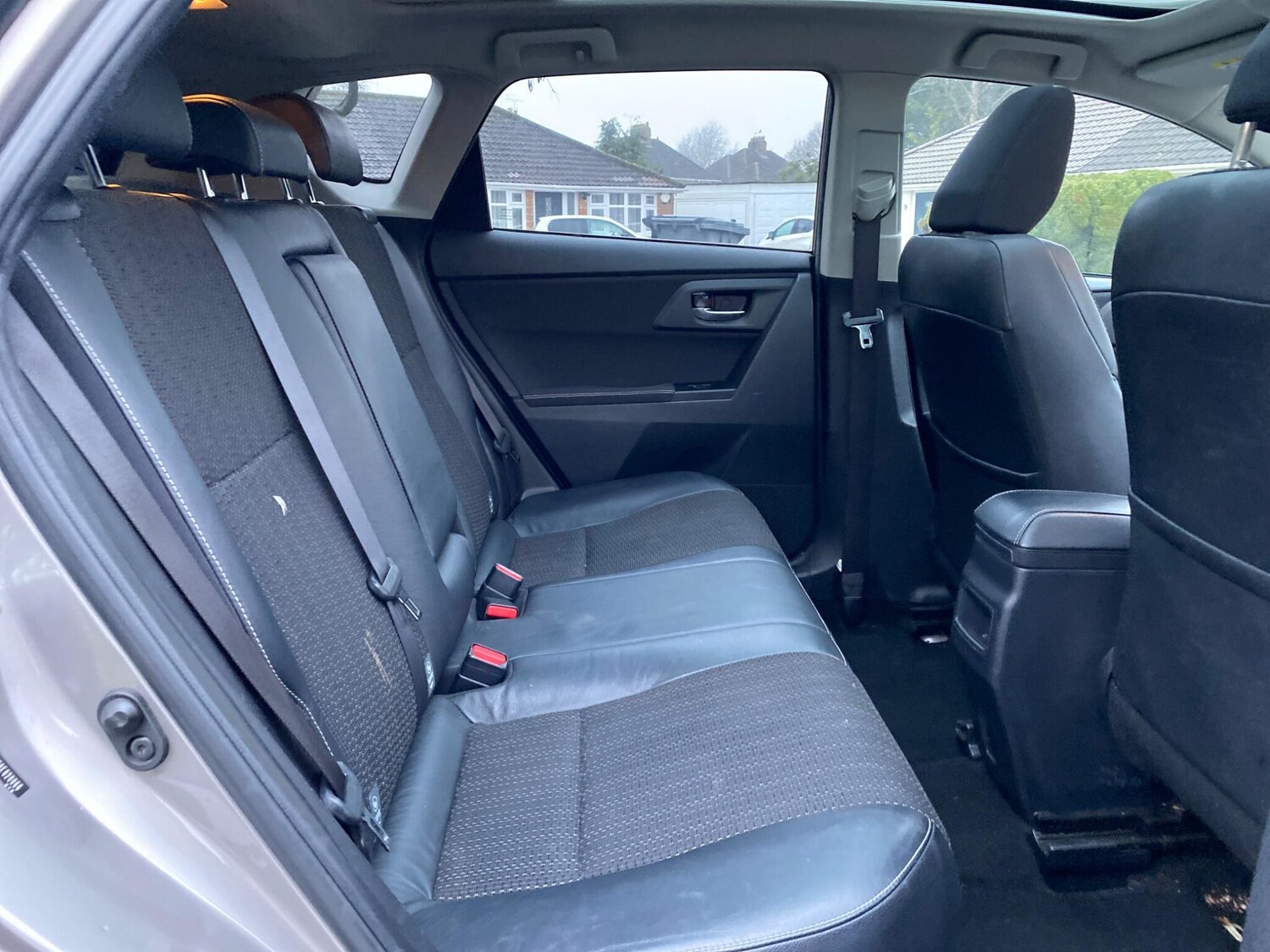 Used Toyota Auris 2013 for sale - 77376472: Photo 18