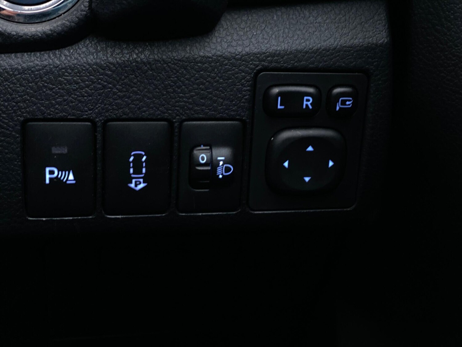 Used Toyota Auris 2013 for sale - 77376472: Photo 31