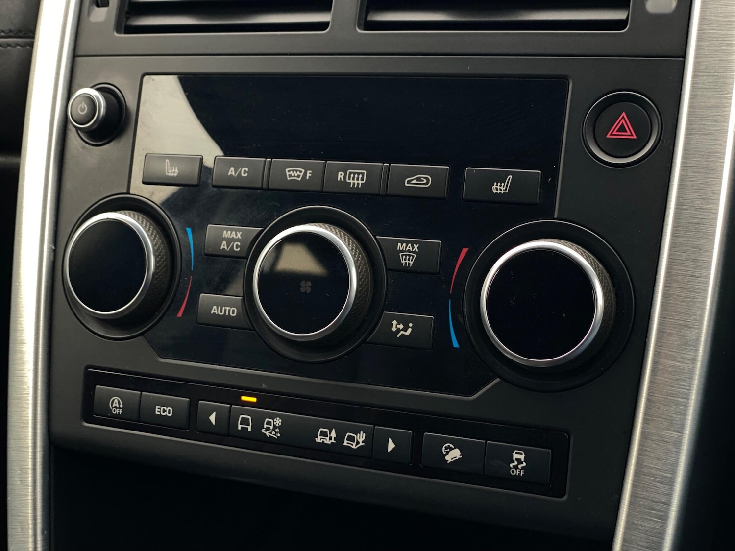 Used Land Rover Discovery Sport 2018 for sale - 77285944: Photo 33