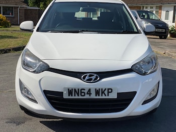 Used Hyundai i20 2014 for sale - 79012639: Photo