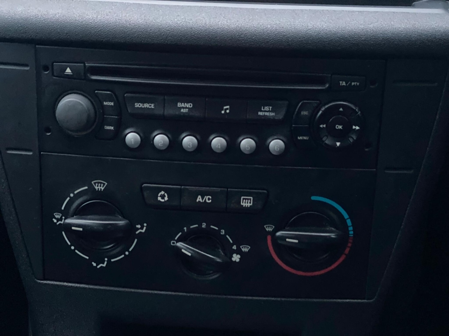 Used Citroen C4 2006 for sale - 77267548: Photo 46