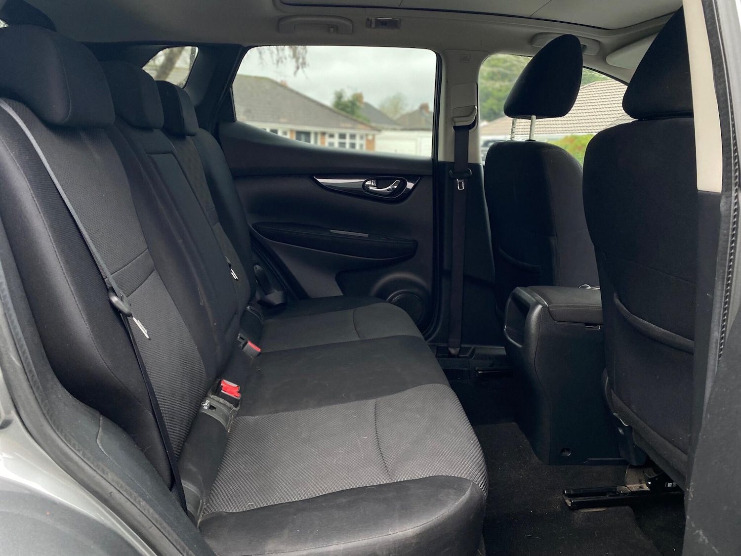 Used Nissan Qashqai 2016 for sale - 77320824: Photo 14