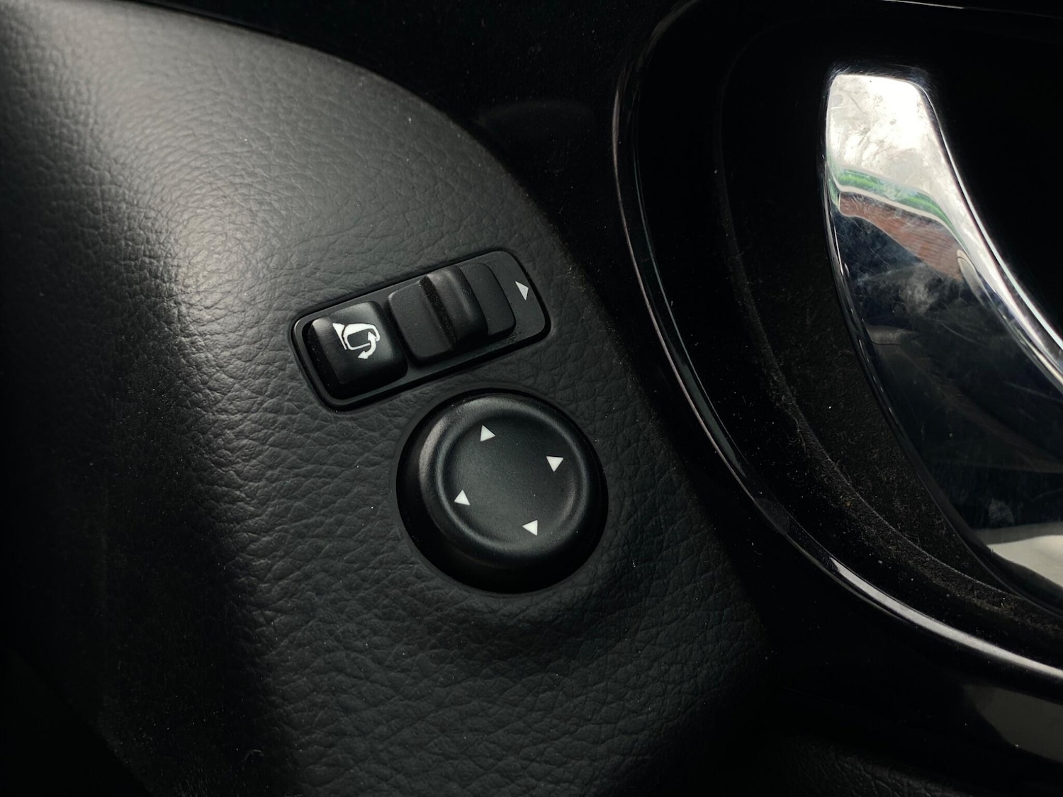 Used Nissan Qashqai 2016 for sale - 77320824: Photo 25